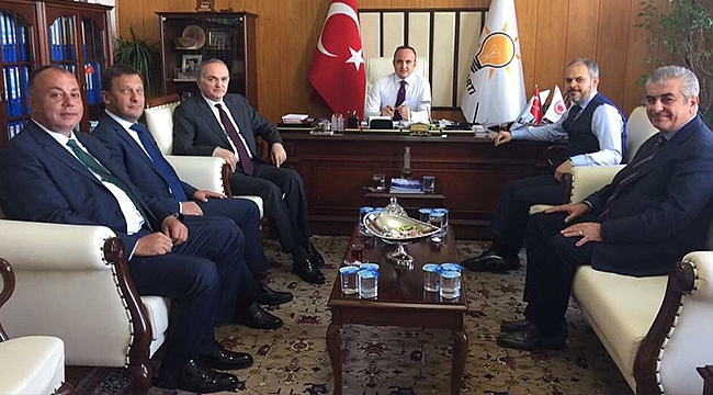 Çanakkale Ticaret ve Sanayi Odası Yönetim Kurulu üyeleri Milletvekili Bülent Turan'ı ziyaret etti.