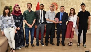 Çanakkale Uluslararası Öğrenci Derneğinden Rektör Acer'e ziyaret
