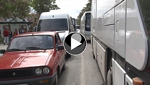 Çanakkale'ye ziyaretçi akını metrelerce kuyruk oluşturdu