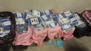 Çanakkale'de gemide 293 kilo kokain ele geçirilmesi kameraya yansıdı