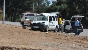Çanakkale'de trafik kazası: 9 yaralı