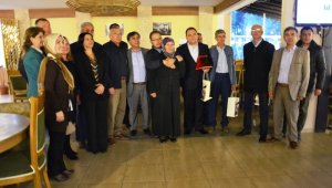 Emekli olan personele veda yemeği düzenlendi