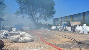 Hurda deposunda yangın