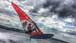 İçdaş Spor'un Sörfçüsü Berkay Okumuş Milli Takım'da