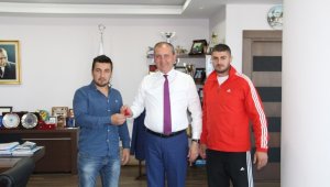 Kırkpınar öncesi gülümseten başarı