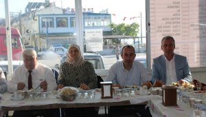 Lapseki HEM Çardak beldesinde veda yemeği düzenledi