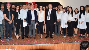 Lapseki MYO'da şiir dinletisi