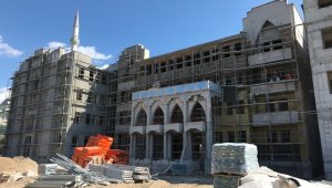 Merkez Fatma Semsettin Çamoğlu Ortaokulu çalışmaları hızla devam ediyor