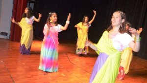 Özel öğrencilerden yıl sonu gösterisi