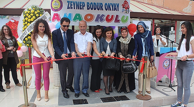 Zeynep Bodur Okyay AnaOkulundan güzel sanatlar sergisi