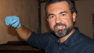 2 milyon solucanla ayda 3 ton organik gübre üretiyor