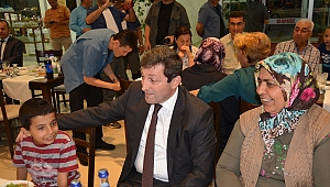 Vali Orhan TAVLI, Ezine İlçesinde Şehit Aileleri ve Gazilerle Bir Araya Geldi