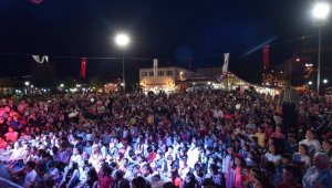 Çan Belediyesi'nden çocuklara eğlence yağmuru