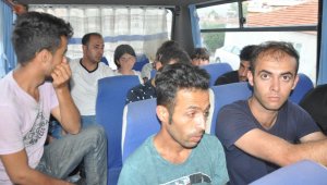 Çanakkale'de 13 kaçak yakalandı