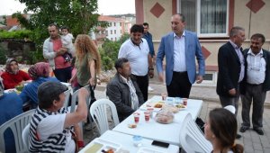 Çiçeklidede sakinleri iftarda buluştu