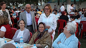 Dardanos sakinleri iftar'da buluştu