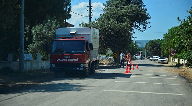 Dardanos'ta Asfalt Çalışmaları Sürüyor...