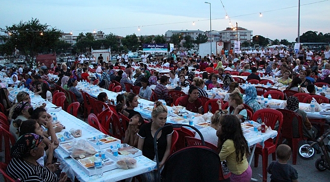 Fevzipaşa Mahalle İftarı Yapıldı...