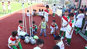Kepez Belediyesi Futbol Yaz Kursları Açıldı...