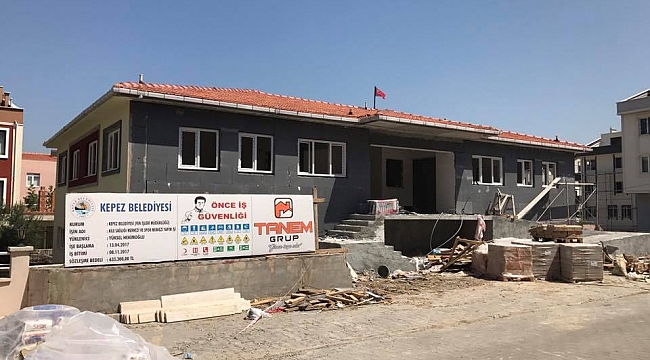 Kepez Belediyesi'nin Yapımına Başladığı Aile Sağlığı Merkezi Ve Spor Merkezinin İnşa Çalışmaları Hızla Devam Ediyor.