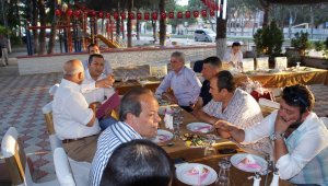 Lapsekili Muhtarlar iftarda buluştu
