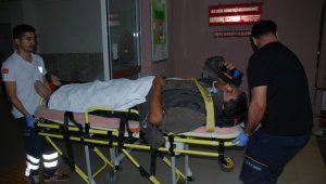 Otomobil ile motosiklet çarpıştı: 1 Yaralı