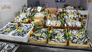 Ramazan balık satışlarını düşürdü