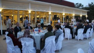 Şehit aileleri ve gaziler iftar yemeğinde bir araya geldi