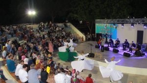 Tasavvuf konseri ve semazenler ilgi gördü