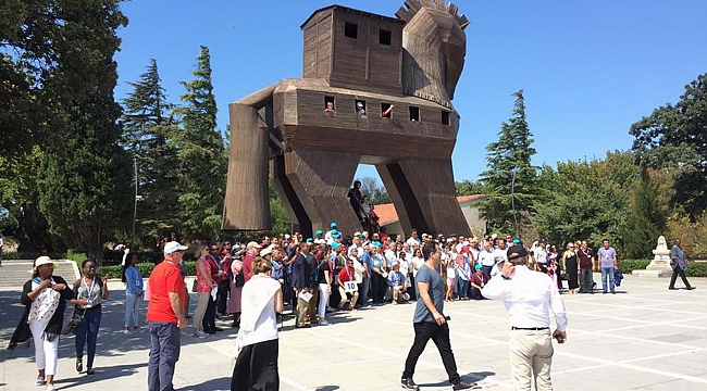 Tevfikiye Köyünde Uluslararası Troia Araştırmaları Merkezi Kurulacak...