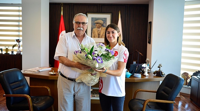 Balkan Şampiyonu Aygün'den Başkan Gökhan'a Ziyaret...