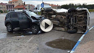 Çanakkale'de Trafik Kazası: 4 Yaralı !