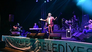 Hüseyin Turan Özgürlük Parkı'nda Sevenleriyle Buluştu...