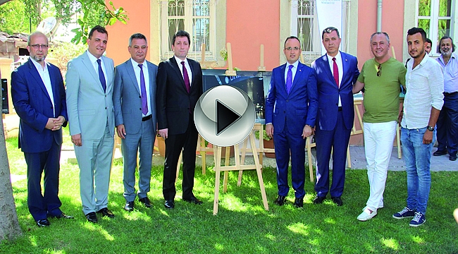  İHA'nın "Oradaydık, Unutmadık, Unutturmadık" Fotoğraf Sergisi'ne Çanakkale'de büyük ilgi ...
