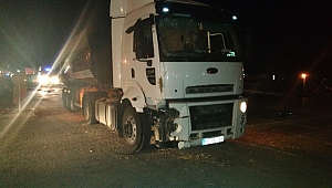TIR Traktörü Adeta Biçti: 1 Yaralı