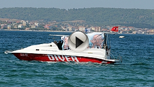  AK Parti'den alkol rezaletine pankartlı tepki