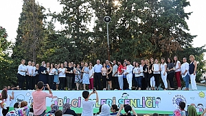 Bilgi Evleri'nden Şenlikli Veda