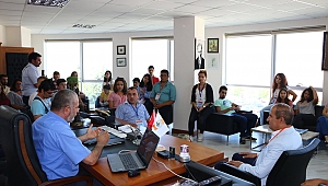 Döşemealtı Belediyesi Gençlik Meclisi, Başkan Mutan'ı Makamında Ziyaret Etti...