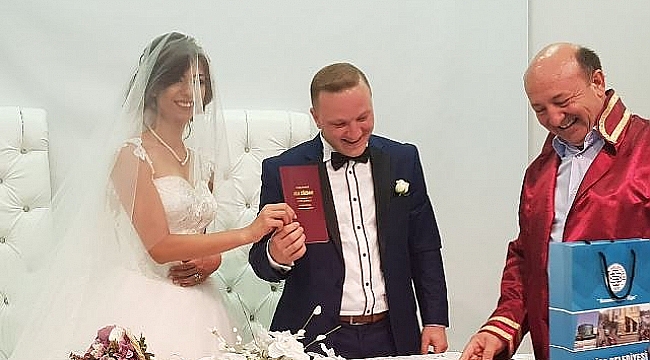 İlkay Ve Tuğçe Çiftinin Mutlu Günü