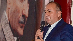 Millete Yakın Olmayı Atlet ile Fotoğraf Vermek Sandılar