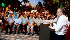 Turan, halı saha açılışına katıldı