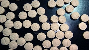 Uyuşturucuyla Cezaevine Girmeye Çalıştı...