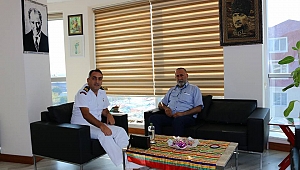 Çanakkale Sahil Güvenlik Grup Komutanı Binbaşı Tamer Alpul, Kepez Belediye Başkanı Dr.Ömer Faruk Mutan ile vedalaştı.