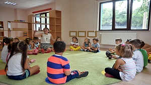 Çocukların Kreşe Başlama Yaşı Konusunda Ailelere Uyarı...