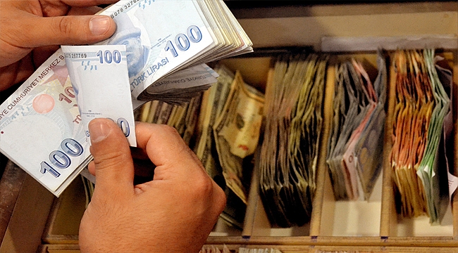 Dolar, 3,59'ün üzerinde