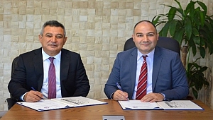 Ebeler için Güncel Yaklaşımlarla Doğuma Bakış Eğitimi Konulu İşbirliği Protokolü imzalandı