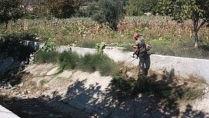 Eceabat Belediyesi Çınarlı Dere Islah Çalışmalarına Devam Ediyor.