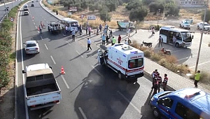 Facia Gibi Kaza.. Minibüsler Çarpıştı: 41 Yaralı
