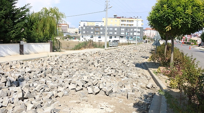 Kepez Belediyesi, Doğal Gaz Çalışması Sebebiyle Bozulan Yolun Onarım Çalışmalarına Başlandığını Duyurdu