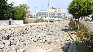 Kepez Belediyesi, Doğal Gaz Çalışması Sebebiyle Bozulan Yolun Onarım Çalışmalarına Başlandığını Duyurdu